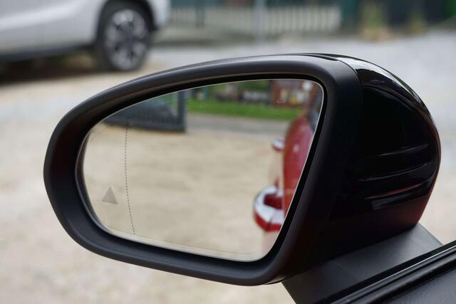 Mercedes-Benz A-Klasse 180 d BERLINE PACK AMG-Bte AUTO-PANO-KEYLESS-LED-CAM
