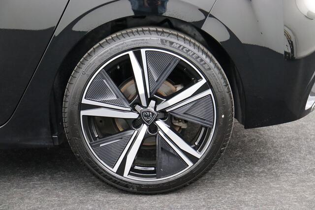 Peugeot 308 1.2 GT PURETECH EAT8 1.2 GT PURETECH EAT8 + CARPLAY + GPS + CAMERA + PDC + CRUISE + LEDER/ALCANTARA + ALU