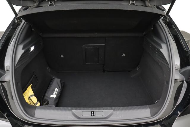 Peugeot 308 1.2 GT PURETECH EAT8 1.2 GT PURETECH EAT8 + CARPLAY + GPS + CAMERA + PDC + CRUISE + LEDER/ALCANTARA + ALU