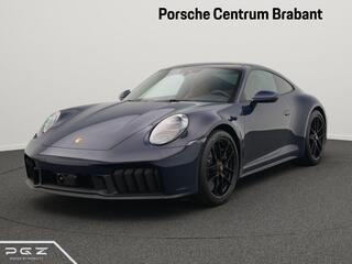 PORSCHE 911 Carrera GTS
