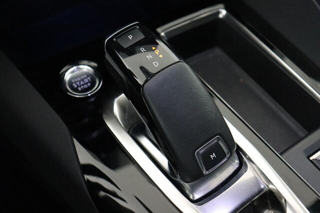 Peugeot 5008 GT 1.5 BLUEHDI EAT8 GT 1.5 BLUEHDI EAT8 + A/T + 7PL. + GPS + CARPLAY + CAMERA + PDC + LEDER/ALCANTARA + ALU 18 + CRUISE + TREKHAAK