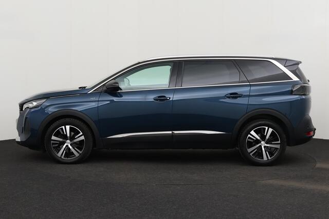 Peugeot 5008 GT 1.5 BLUEHDI EAT8 GT 1.5 BLUEHDI EAT8 + A/T + 7PL. + GPS + CARPLAY + CAMERA + PDC + LEDER/ALCANTARA + ALU 18 + CRUISE + TREKHAAK