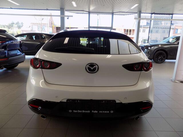 Mazda 3 Hatchback 2.0i e-Skyactiv-G Skydrive Luxury