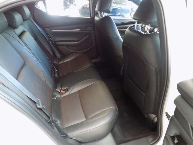 Mazda 3 Hatchback 2.0i e-Skyactiv-G Skydrive Luxury