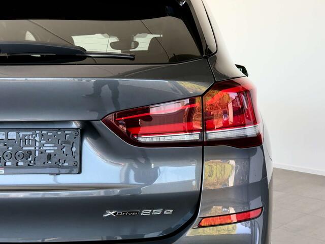 BMW X1 xDrive25e FULL PACK MFACELIFT1ERPROGPSPDCTVA