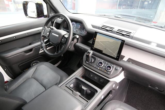 Land Rover Defender 90 3.0 D250 | HSE | Grijs kenteken | Panorama | Elektr. trekhaak..