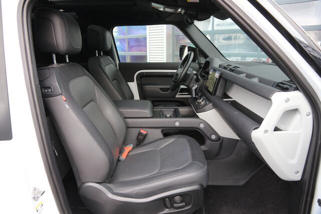 Land Rover Defender 90 3.0 D250 | HSE | Grijs kenteken | Panorama | Elektr. trekhaak..