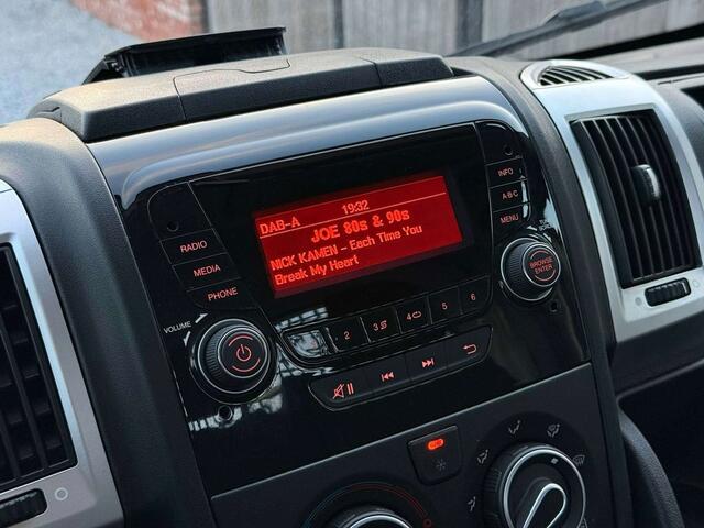 Opel Movano /pickup/lang/2023/airco/cruise/bluetooth/dab/euro6