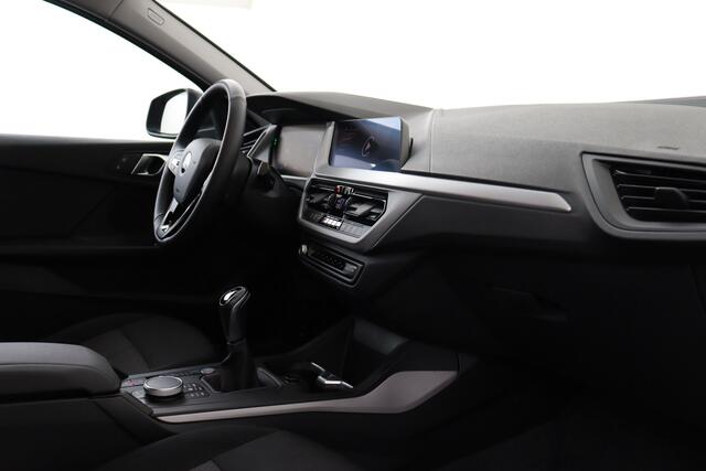 BMW 1-Serie 116 D D + GPS + PDC + CRUISE + ALU 16