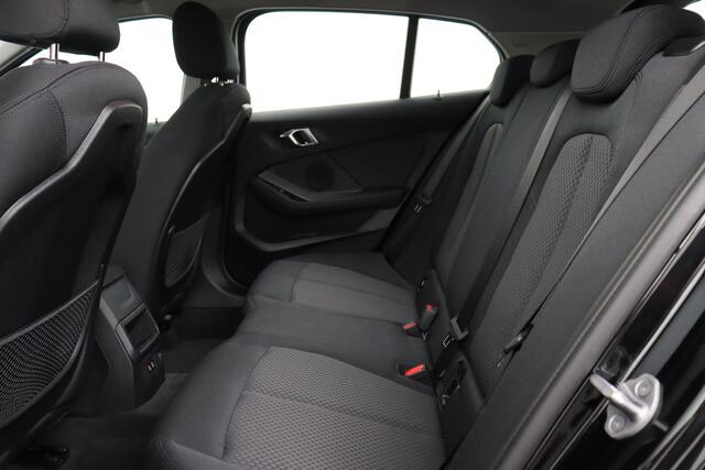 BMW 1-Serie 116 D D + GPS + PDC + CRUISE + ALU 16