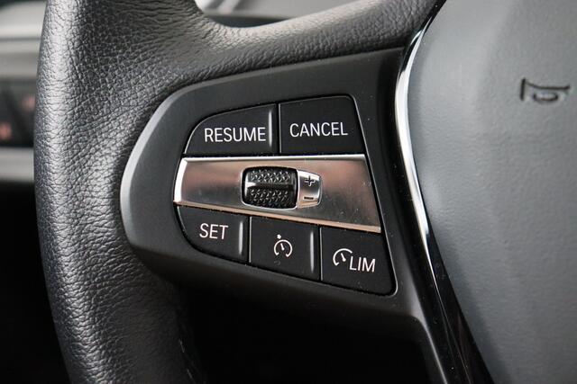 BMW 1-Serie 116 D D + GPS + PDC + CRUISE + ALU 16