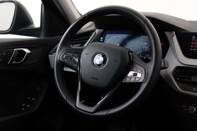 BMW 1-Serie 116 D D + GPS + PDC + CRUISE + ALU 16