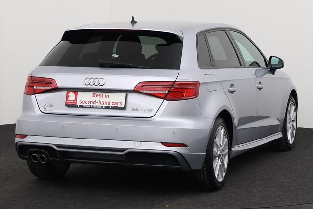 Audi A3 35 TFSI S-TRONIC S-LINE HATCHBACK 35 TFSI S-LINE S-TRONIC + GPS + LEDER + PDC + ALU