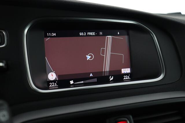 Volvo V40 BLACK EDITION 2.0 D2 GEARTRONIC BLACK EDITION 2.0 D2 GEARTRONIC + GPS + PDC + ALU 16
