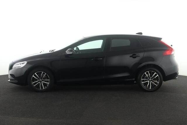 Volvo V40 BLACK EDITION 2.0 D2 GEARTRONIC BLACK EDITION 2.0 D2 GEARTRONIC + GPS + PDC + ALU 16