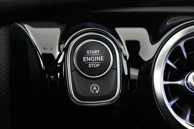 Mercedes-Benz CLA-Klasse 200 DA SHOOTING BRAKE DA SHOOTING BRAKE  + GPS + CAMERA + PDC + CRUISE + LEDER + SCHUIFDAK + ALU