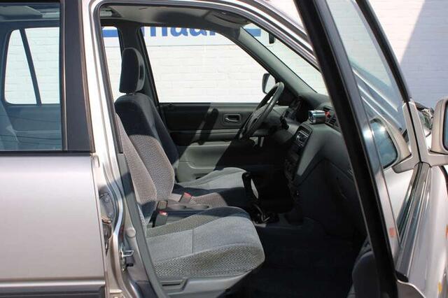 Honda CR-V 2.0i Airco incl. 2JAAR garantie=UNIEK in Belgi�