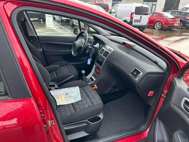 Peugeot 307 1.6i 16v 5deurs met keuring voor verkoop zie foto
