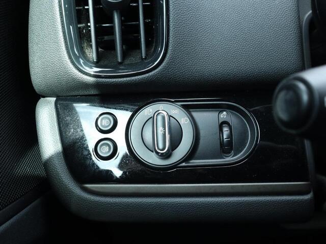 Mini Countryman 1.5 Cooper Pepper | NAP | Clima | Cruise | Multimedia/Navi | Leder/Stof| LED | PDC + Camera |