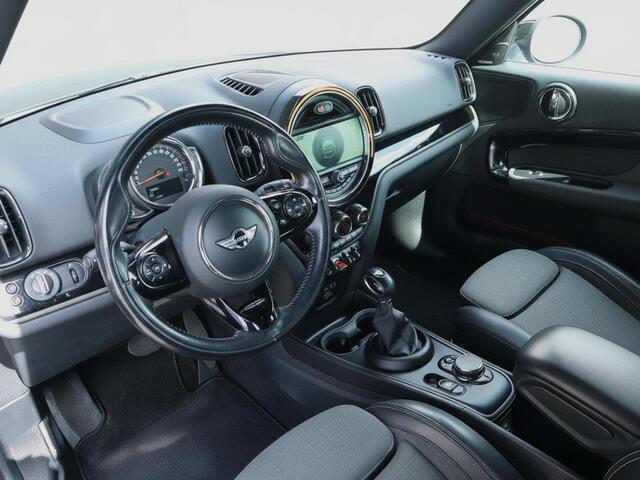 Mini Countryman 1.5 Cooper Pepper | NAP | Clima | Cruise | Multimedia/Navi | Leder/Stof| LED | PDC + Camera |
