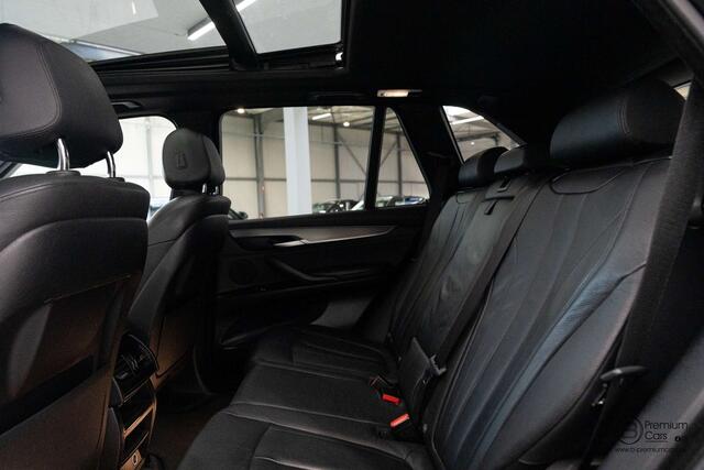 BMW X5 xDrive30d M Sport-Aut. 7 zit Pano, Trekhaak, New