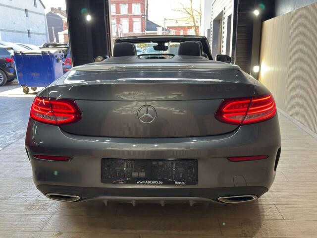 Mercedes-Benz C-Klasse 220 D Cabriolet GAR 12 MOIS  PACK AMG  1ER PROP