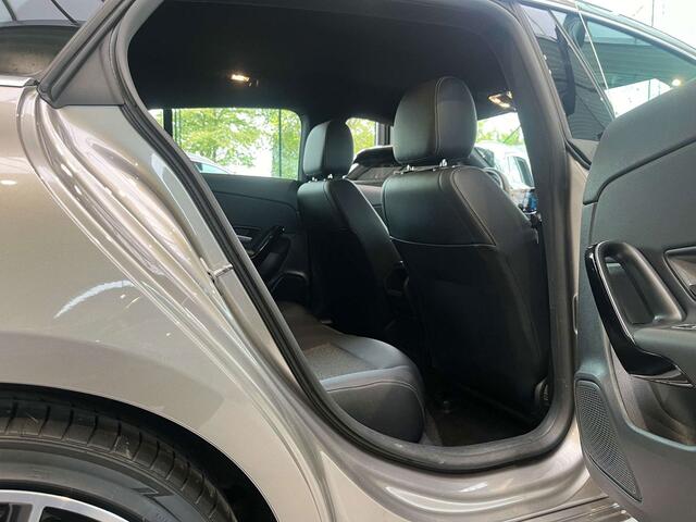 Mercedes-Benz CLA-Klasse 200 iA DCT Shooting Brake Leder/Gps/Camera/Cruise/BLTH