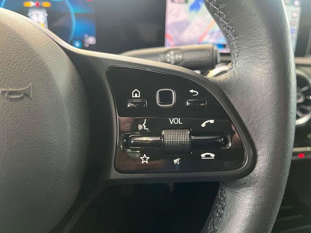 Mercedes-Benz CLA-Klasse 200 iA DCT Shooting Brake Leder/Gps/Camera/Cruise/BLTH