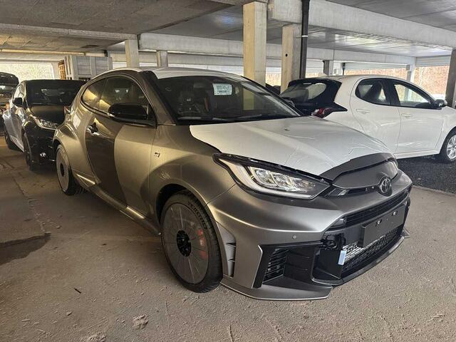 Toyota Yaris GR - 2025 1.6 Turbo Auto. PREMIUM PACK/FORGED WHEELS