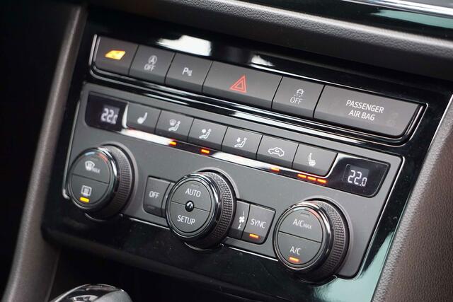 Seat Leon 2.0 TSI Cupra 300cv 4Drive DSG COCKPIT TOIT-PANO