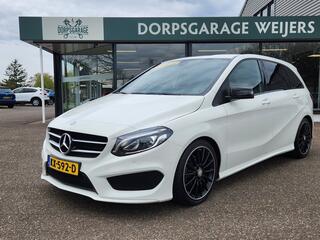 MERCEDES-BENZ B-KLASSE 180 AMG Night Edition Plus, Automaat, Navi, Trekhaak, 18 inch,