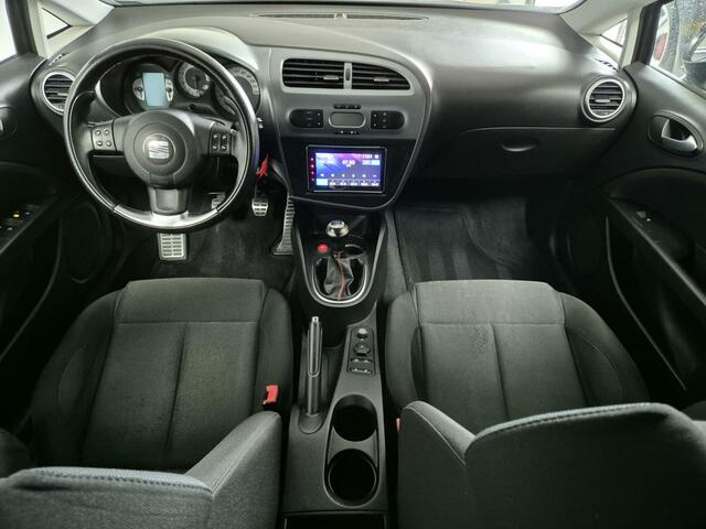 Seat Leon 2.0 TFSI FR Cupra/Airco/CruiseCon/241PK/18''/6 bak