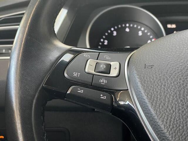 Volkswagen Tiguan 1.5 TSi ACT ComfortLine BlueMotion App ConnectCameraAdap Cruise Control