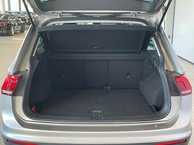 Volkswagen Tiguan 1.5 TSi ACT ComfortLine BlueMotion App ConnectCameraAdap Cruise Control