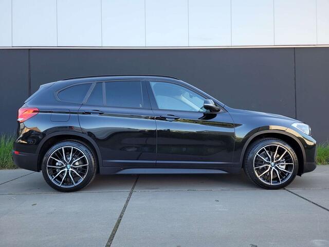 BMW X1 1.5iA xDrive25e PHEVAUT.LEDERHUDCAMERANAVI
