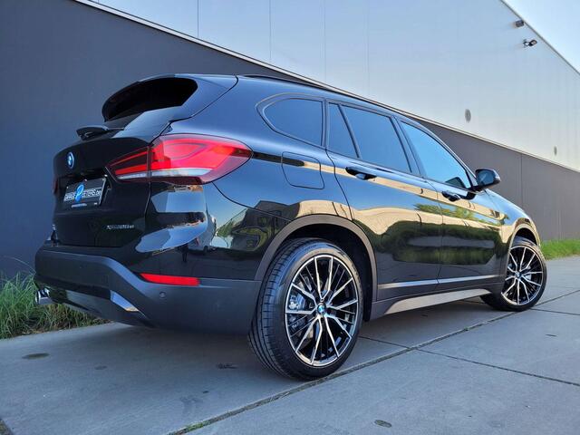 BMW X1 1.5iA xDrive25e PHEVAUT.LEDERHUDCAMERANAVI