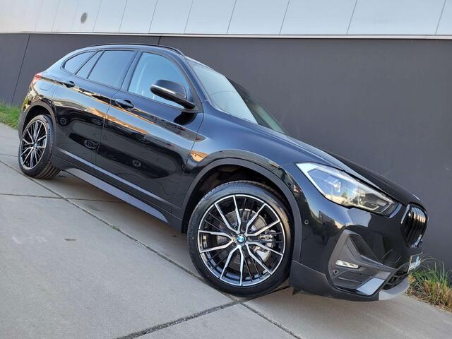 BMW X1 1.5iA xDrive25e PHEVAUT.LEDERHUDCAMERANAVI