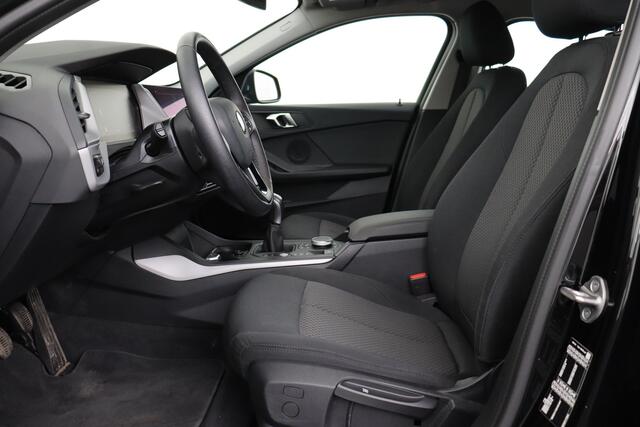 BMW 1-Serie 116 D D + GPS + CARPLAY + PDC + CRUISE + ALU 16