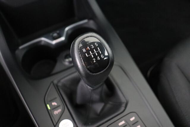 BMW 1-Serie 116 D D + GPS + CARPLAY + PDC + CRUISE + ALU 16