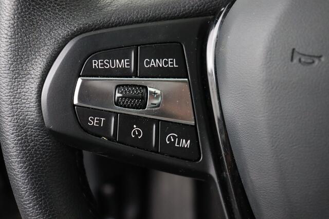 BMW 1-Serie 116 D D + GPS + CARPLAY + PDC + CRUISE + ALU 16