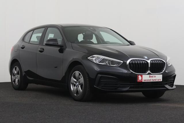 BMW 1-Serie 116 D D + GPS + CARPLAY + PDC + CRUISE + ALU 16