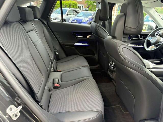 Mercedes-Benz G-Klasse 300 e 4M Luxury Line Toit Pano