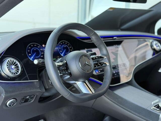 Mercedes-Benz EQE SUV 300 AMG Pack Night HyperScreen
