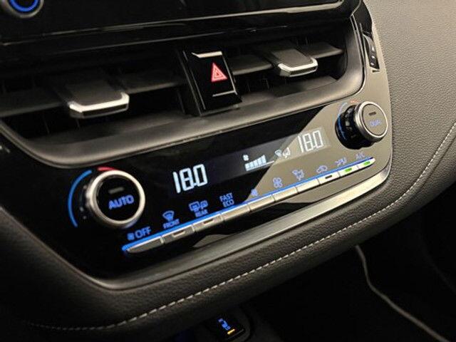 Toyota Corolla 1.8Hybrid Premium Plus e-CVT Leder GPS Camera Head-Up