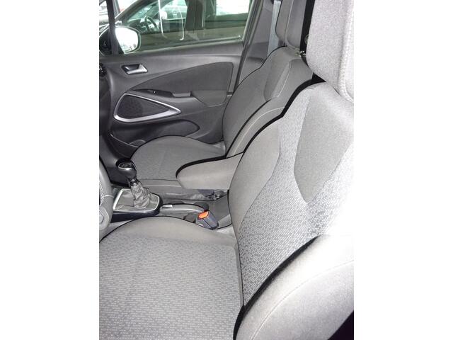 Opel Crossland 12T  gps camera parkeersensoren