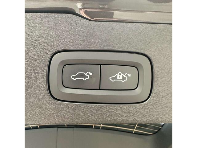 Volvo V60 T6 Plug-in Hybrid AWD Core