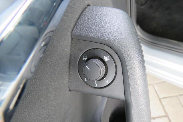 Skoda Octavia 1.0 TSI Ambition - Navigatie - PDC -Smartlink -LED