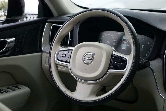 Volvo XC60 INSCRIPTION 2.0 D4 BOITE-AUTO TOIT-PANO NAVI-CAM
