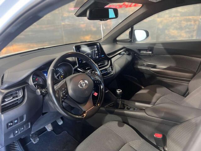 Toyota C-HR 1.2  69 000 KMS  CAMERA  GPS  GARANTIE