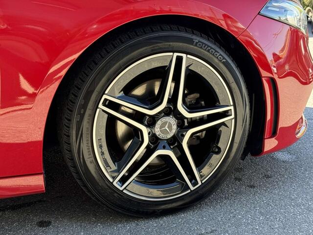 Mercedes-Benz A-Klasse 160 AMG Pack Night